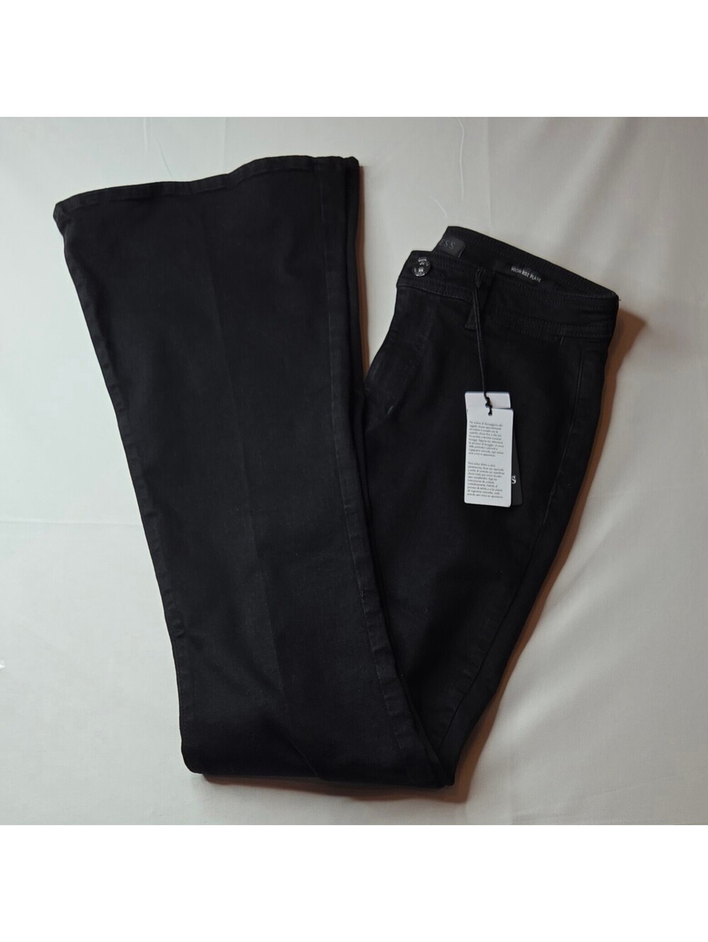 GUESS High Rise Flare Black Jeans NWT 30x32 (Size 10/30)